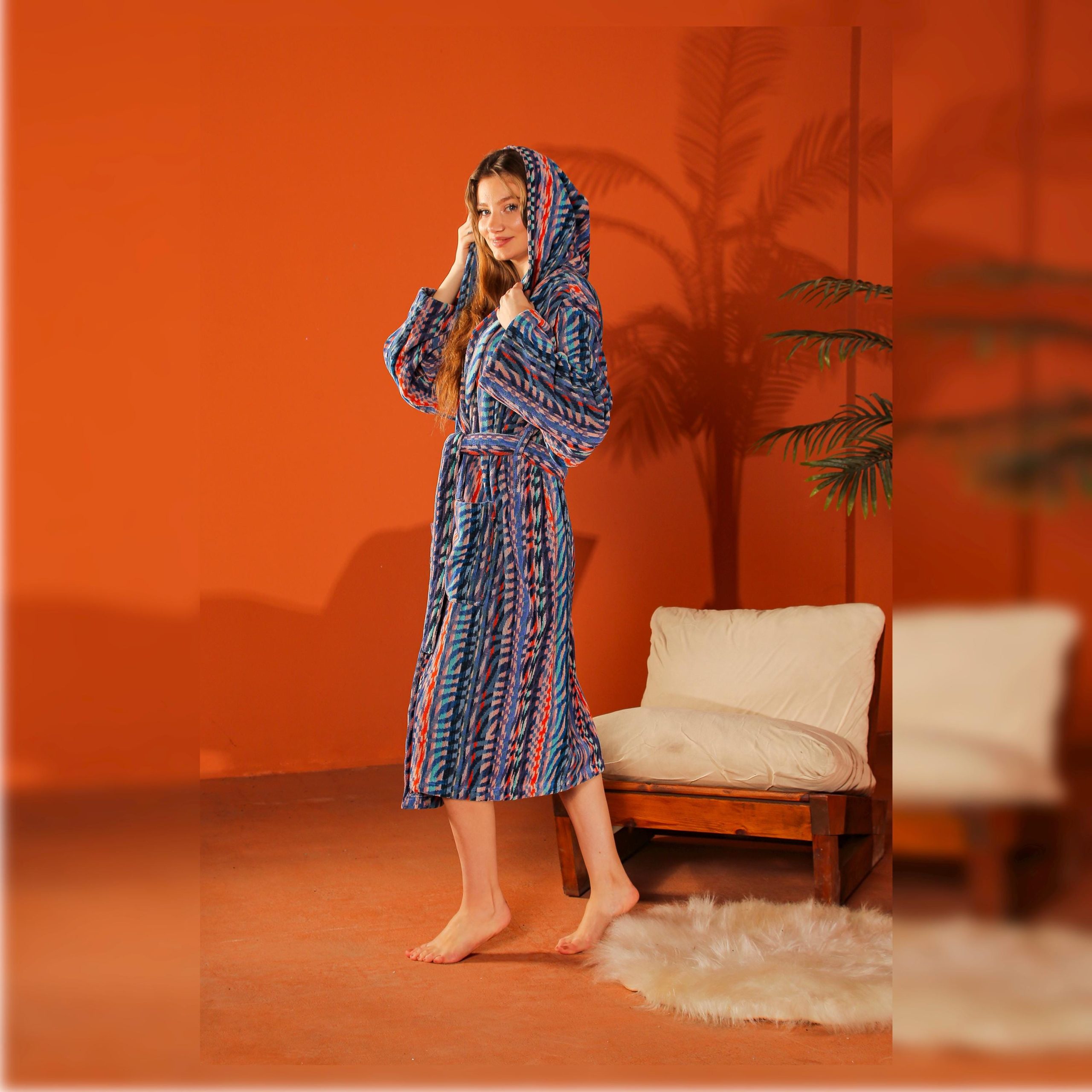 Hooded-bathrobe-with-colorful-interwoven-stripes-4-scaled-1.jpg