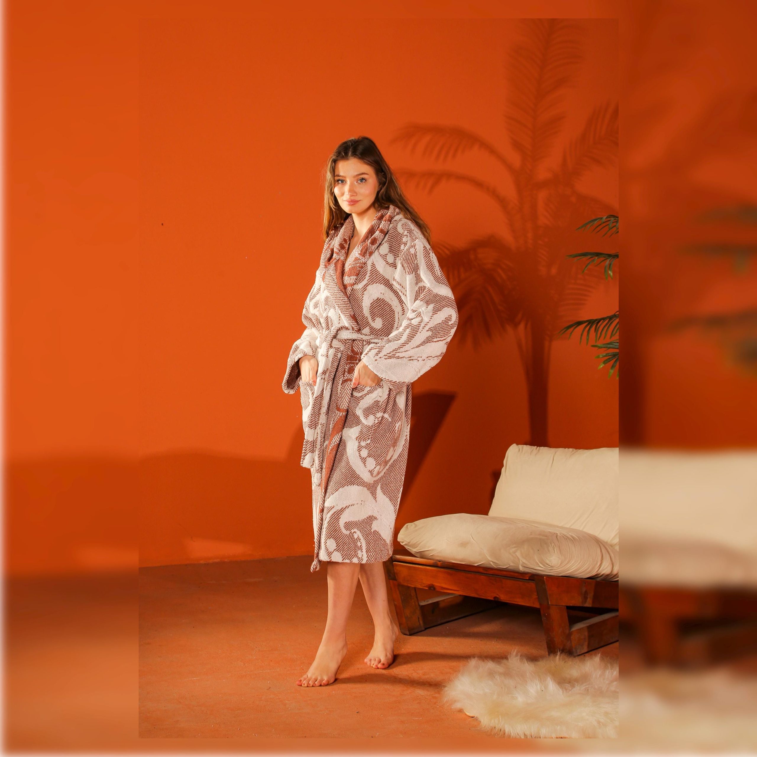 Hooded-bathrobe-with-retro-floral-pattern-2-scaled-1.jpg