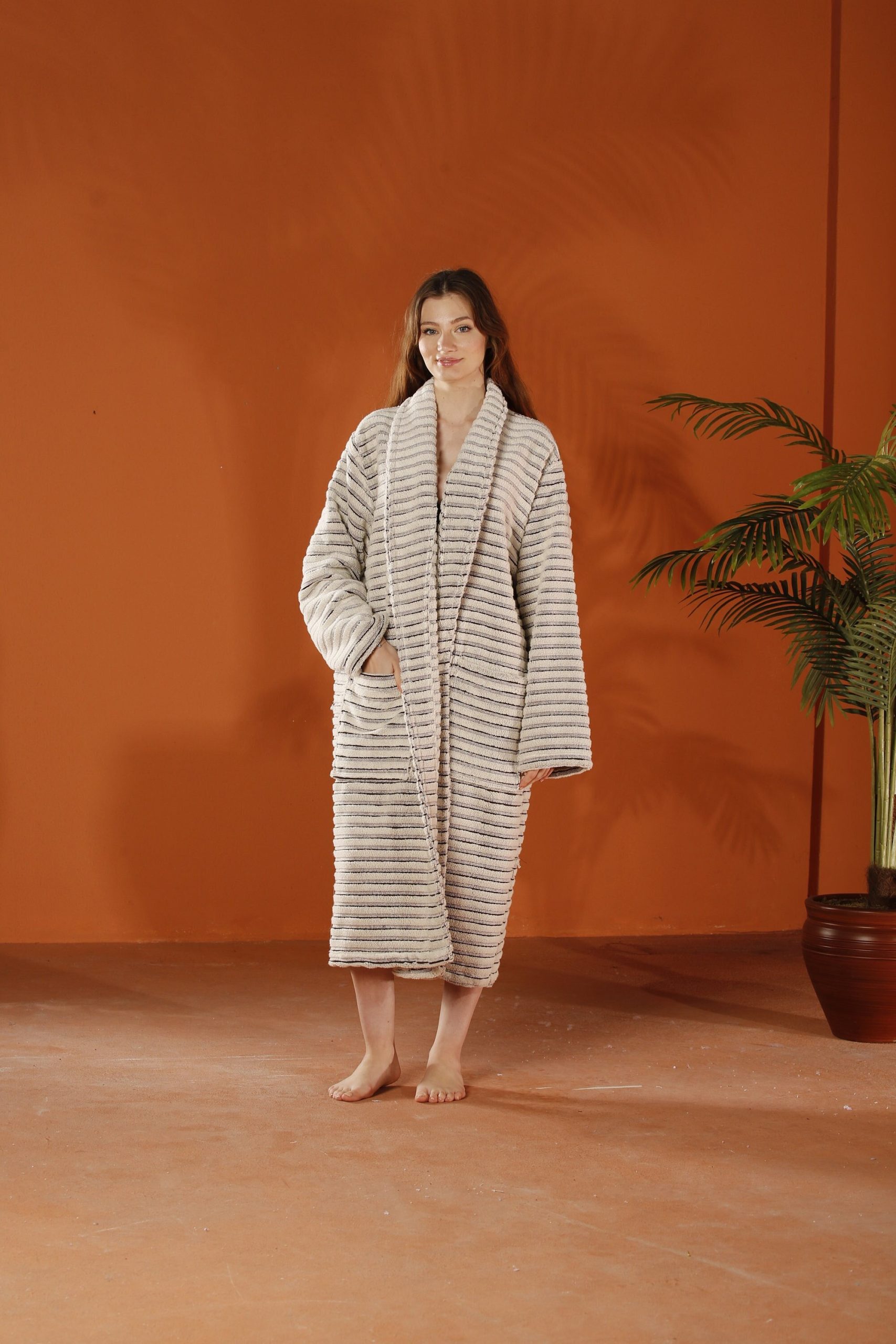 Simple-striped-texture-bathrobe-5-scaled-1.jpg